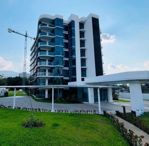 Apartamento moderno de 2 dormitorios en alquiler en primer piso en Escazú San José 