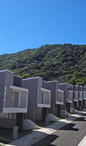 Hermosa casa en Rio Oro, Santa Ana, Condominio Nasara - Imagen 19