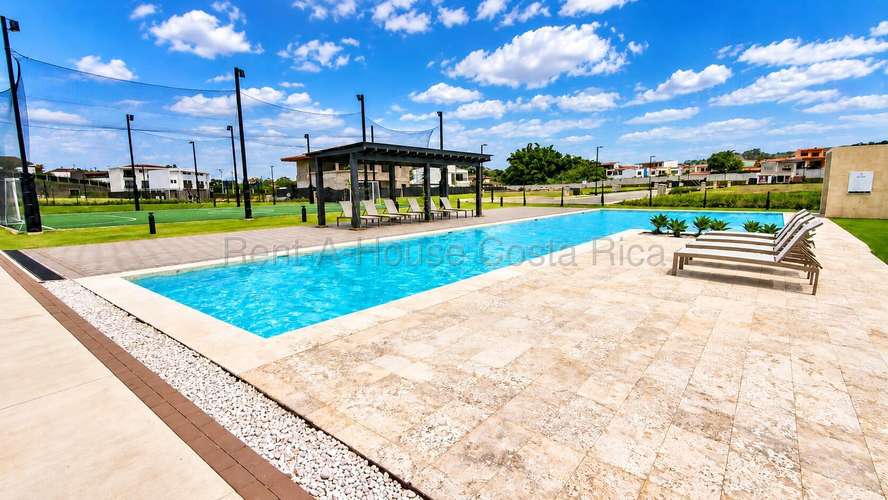 Venta de lote en condominio avenida del Este Curridabat