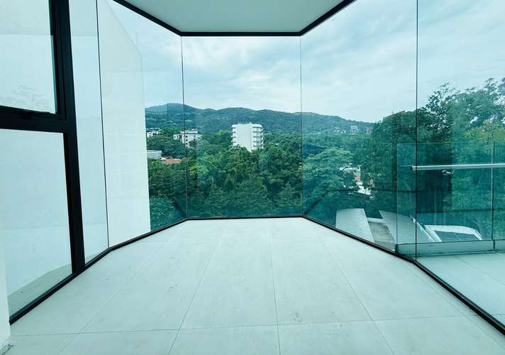 Apartamento moderno de 2 dormitorios con vistas panorámicas en San Rafael Escazú