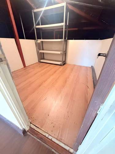 Alquiler en Salitral, Santa Ana: Casa Independiente con Terraza
