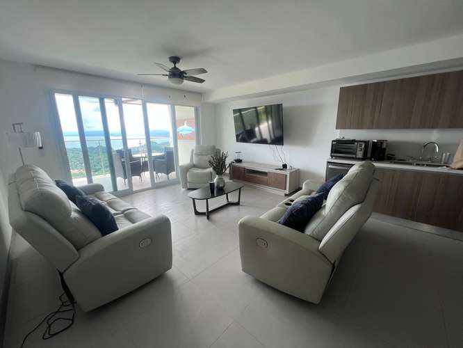 VENTA: CALETAS APT PISO 9 VISTA PACIFICO  MAR A MAR 3 HABITACIONES 2.5 BAÑOS FULL AMUEBLADO 2 PARQUEOS Y BODEGA