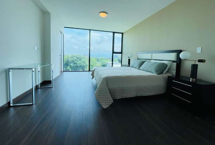 Apartamento moderno en San Rafael, Escazú, con vistas panorámicas y amplios espacios