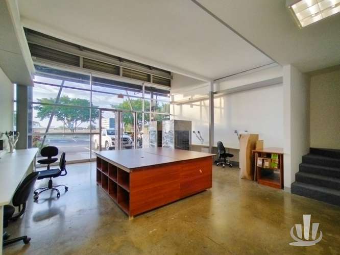 Local Comercial con Oficinas y Bodega en Venta | Junto a Porcelanosa - Imagen 18