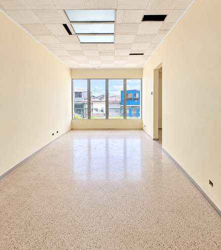 Propiedad de uso mixto de 685.71 m² en Hospital San José Capital