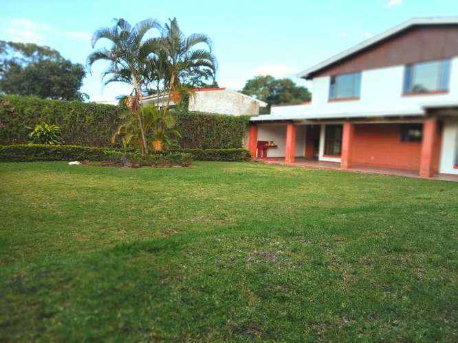 Casa Amplia cerca de UCR y Mall San Pedro - Imagen 7