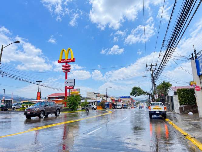 Venta Lote Comercial Mixto en Calle Ancha Pavas San José Costa Rica