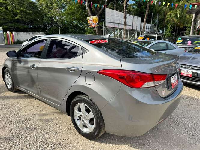HYUNDAI AVANTE GDI-2014-AUTOMATICO-SHIFT TRONIC-6.475.000