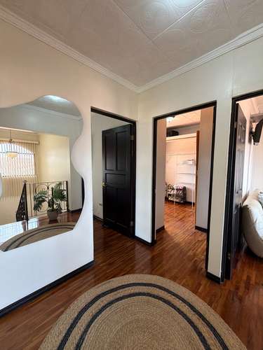 SE ALQUILA CASA GRANDE CON APARTAMENTO 5 HABITACIONES 4 BAÑOS  - Imagen 11