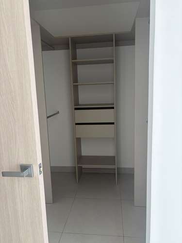 Hermosa casa en alquiler, condominio NAOS, San Joaquin de Flores, tres habitaciones - Imagen 7