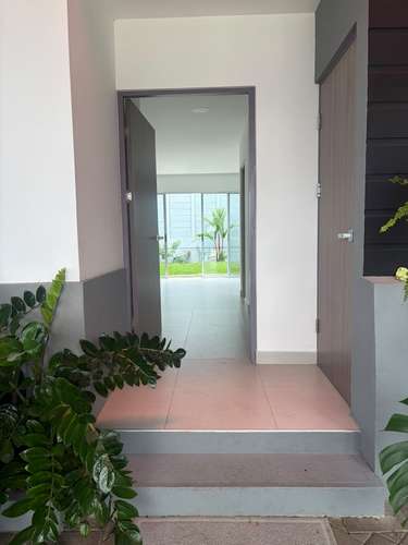 Hermosa casa en alquiler, condominio NAOS, San Joaquin de Flores, tres habitaciones - Imagen 19