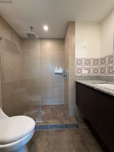 OFERTA REAL!! Se vende hermoso apartamento en Torres de Heredia (Khaya Ruta Uno) de 36m2, el precio final es de $95 mil 