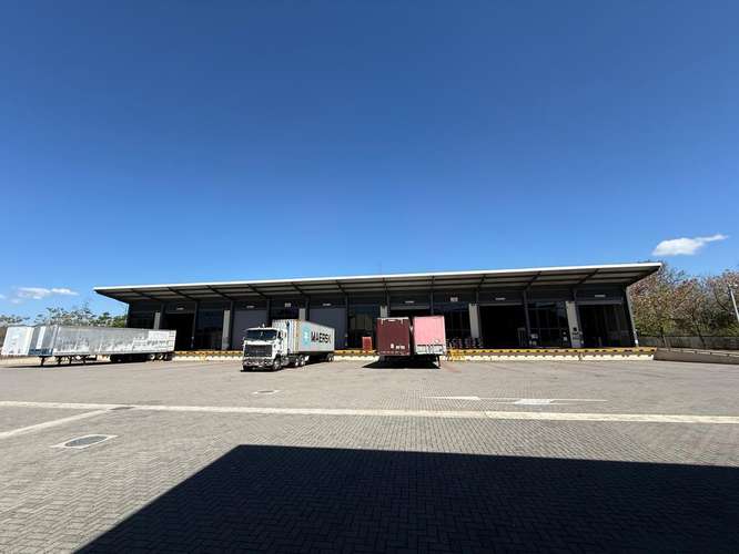 Bodega moderna de 3744 m² en condominio industrial Ciruelas, Alajuela, con seguridad 24 horas