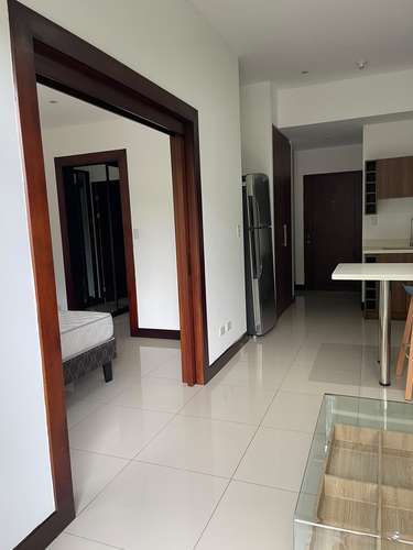 Alquiler de apartamento amoblado en Santa Ana