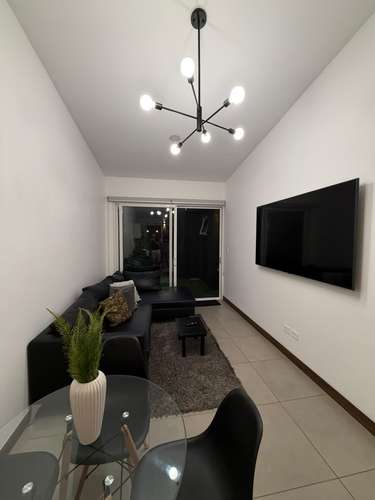 Alquile casa amueblada en Condominio Hacienda El Cafeto, Belén, con piscina y seguridad 24 horas