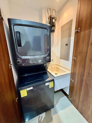 SANTA ANA! APARTAMENTO AMUEBLADO EN MONTESOL 1HAB/1.5BAÑOS/1PARQUEO - Imagen 8