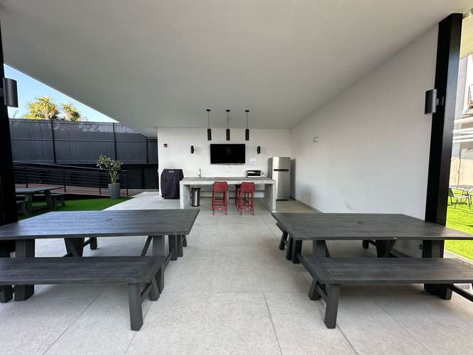 Alquiler de Apartamento Amueblado de Lujo con Terraza 