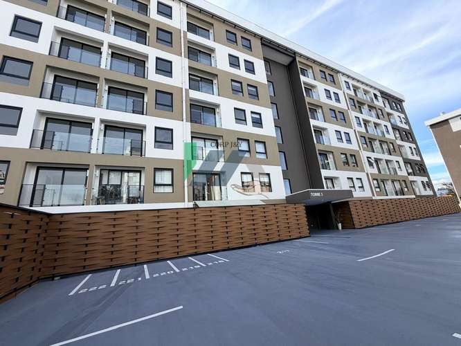 Alquiler de Apartamento Amueblado de Lujo con Terraza 