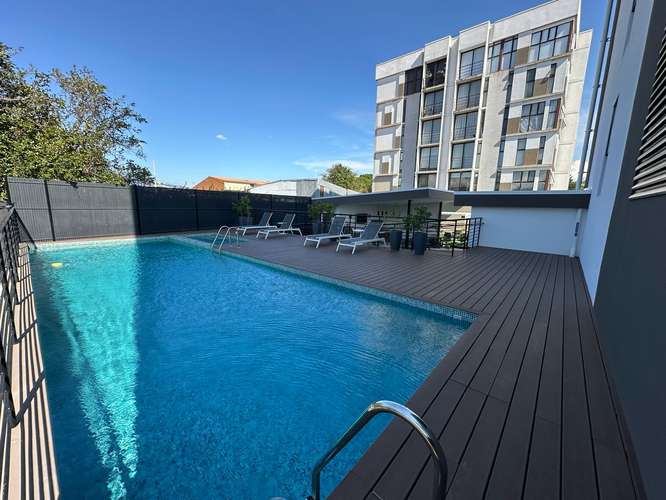 Alquiler de Apartamento Amueblado de Lujo con Terraza 