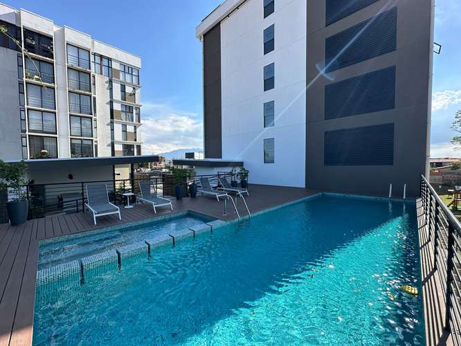 Alquiler de Apartamento Amueblado de Lujo con Terraza 