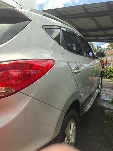 Hyundai Tucson 2010 ¡Confiabilidad, espacio y potencia en un solo SUV! Perfecta para la familia o para quienes buscan co