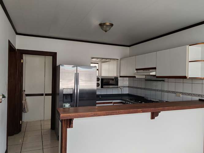 Venta y Alquiler bellisimo apartamento condominio selecto Curridabat  - Imagen 5