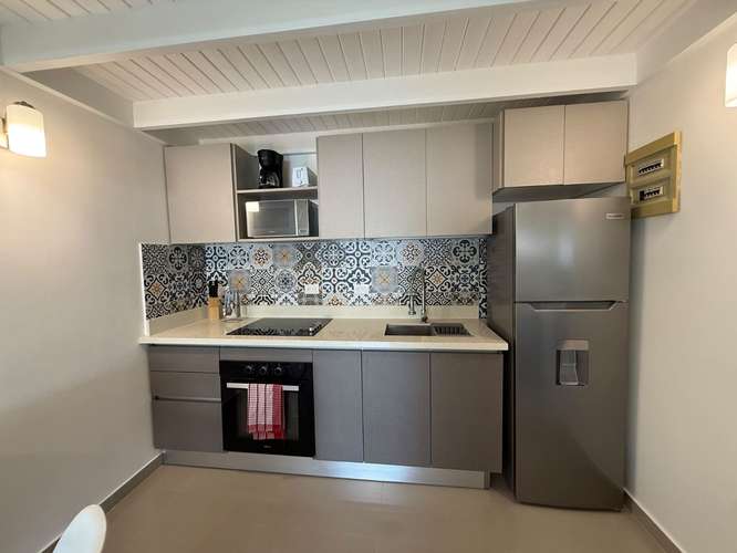 Exclusivo apartamento amueblado de 2 habitaciones en Villaggio Flor de Pacífico, Playa Potrero