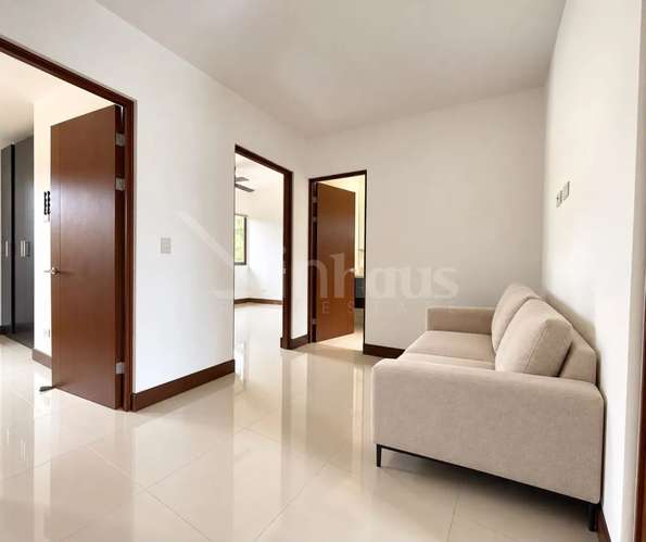 Casa de 2 niveles en alquiler en Parques del Sol, Santa Ana: 3 habitaciones, terraza y amenidades - Imagen 11