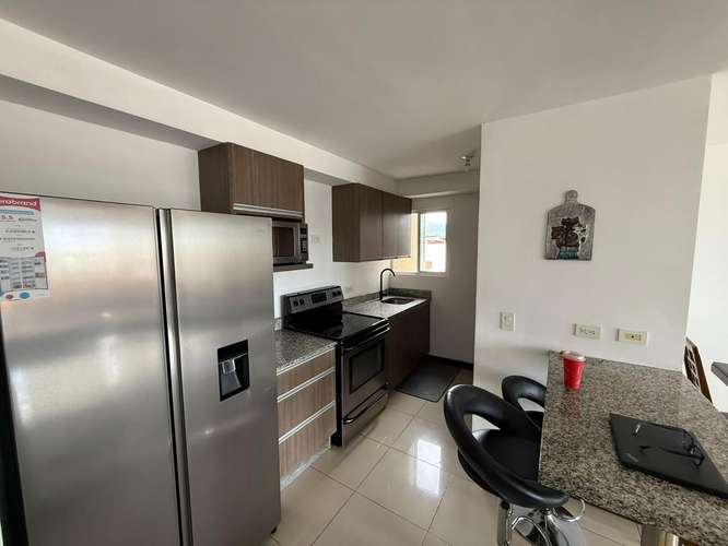 Alquiler de apartamento amueblado en condominio camino Real en Alajuela  - Imagen 6