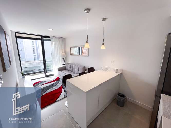 $1400 APARTAMENTO 2 HABITACIONES TOTALMENTE AMUEBLADA EN ROHRMOSER