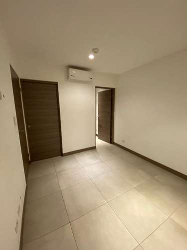 Alquiler en 101 Escalante | 1 Habitación, 2 Parqueos | Primer Piso - Imagen 4
