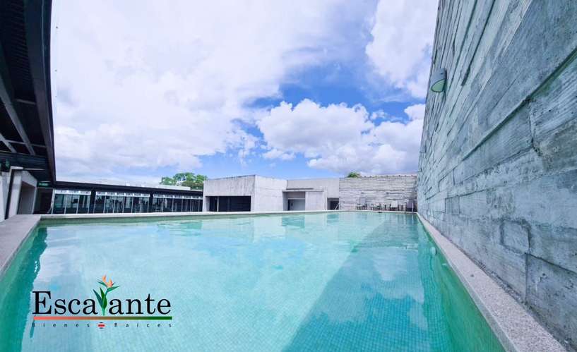 Alquiler en 101 Escalante | 1 Habitación, 2 Parqueos | Primer Piso - Imagen 10