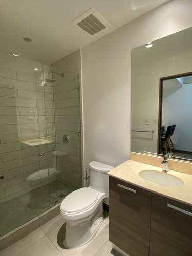 Alquiler en 101 Escalante | 1 Habitación, 2 Parqueos | Primer Piso - Imagen 7
