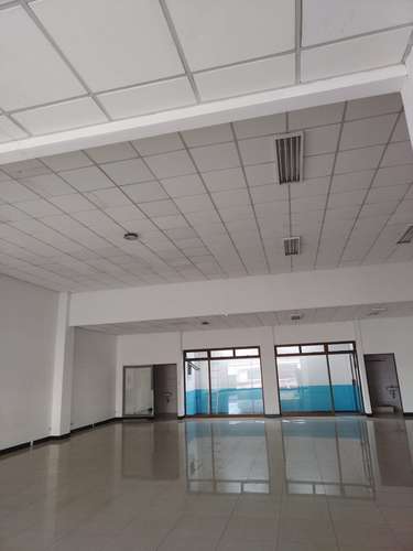 Edificio Comercial - Imagen 2