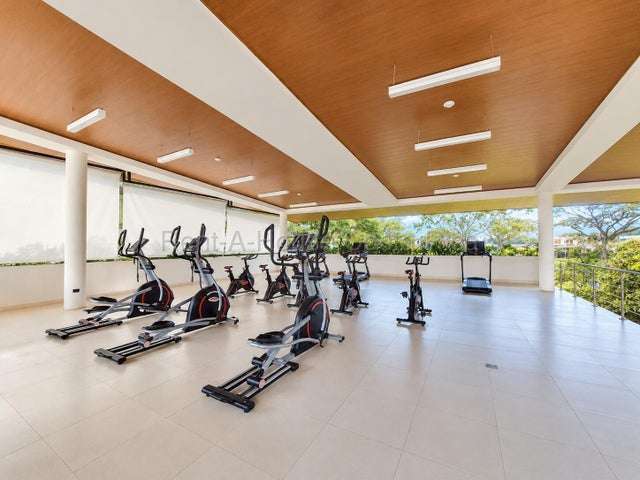 Alquiler de Casa en Lindora Village-Pozos de Santa Ana RZ