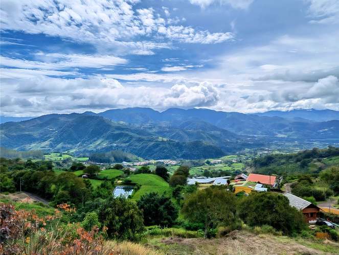 Propiedad en Venta en Cervantes de Cartago | 1.429 m2 con Vistas Espectaculares - Imagen 14