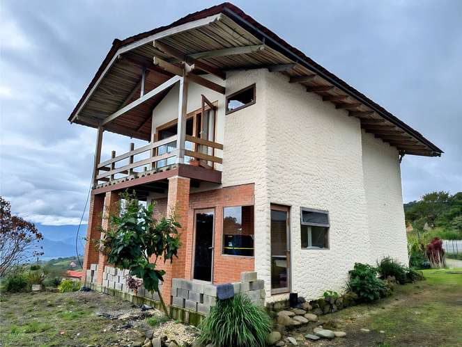 Propiedad en Venta en Cervantes de Cartago | 1.429 m2 con Vistas Espectaculares - Imagen 3