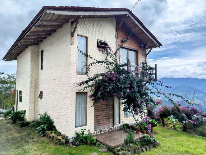 Propiedad en Venta en Cervantes de Cartago | 1.429 m2 con Vistas Espectaculares