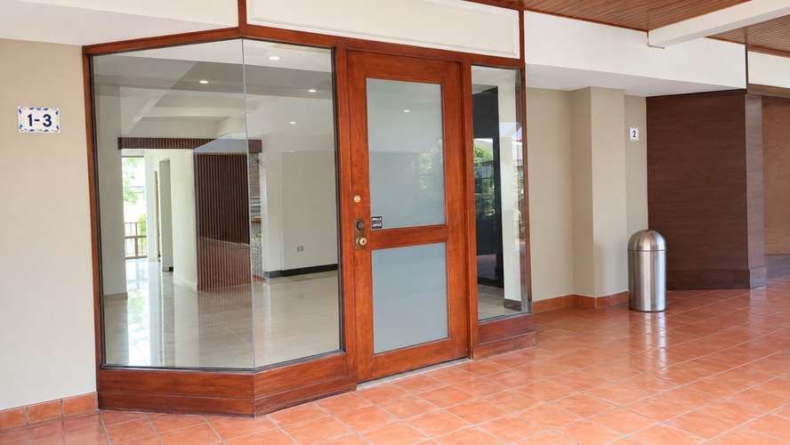 Alquiler de Oficina o Consultorio en Escazu  - Imagen 8