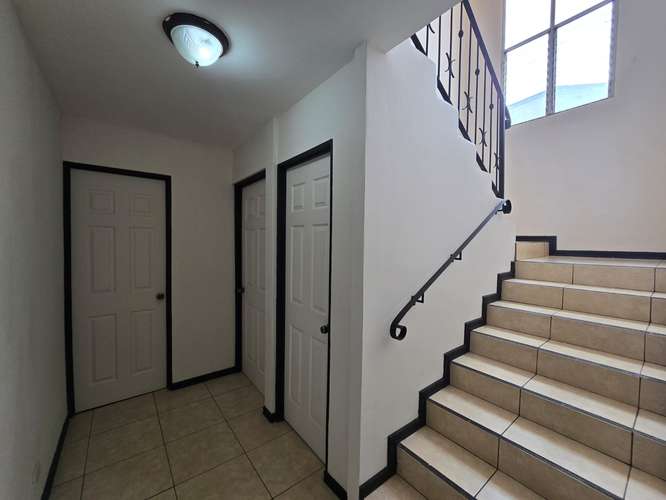 *Venta de hermosa casa en Mercedes Norte, Heredia - Imagen 11