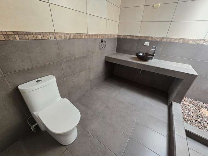 *Venta de hermosa casa en Mercedes Norte, Heredia - Imagen 20