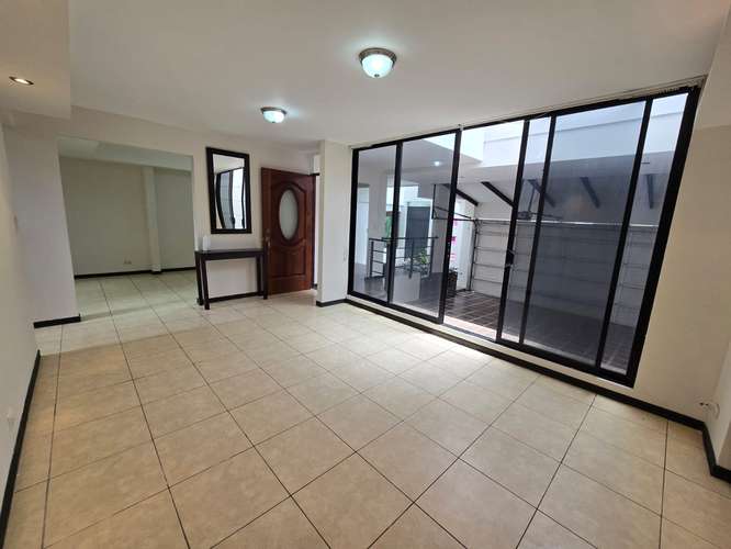 *Venta de hermosa casa en Mercedes Norte, Heredia - Imagen 6