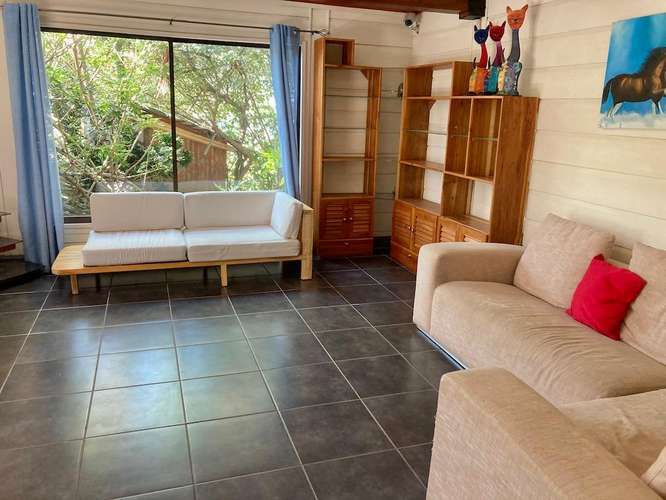  ALQUILER EN SANTA ANA | CASA TIPO CHALET DE DOS NIVELES $1900 - Imagen 3