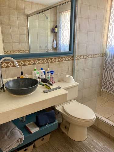 ALQUILER EN SANTA ANA | CASA TIPO CHALET DE DOS NIVELES $1900 - Imagen 11
