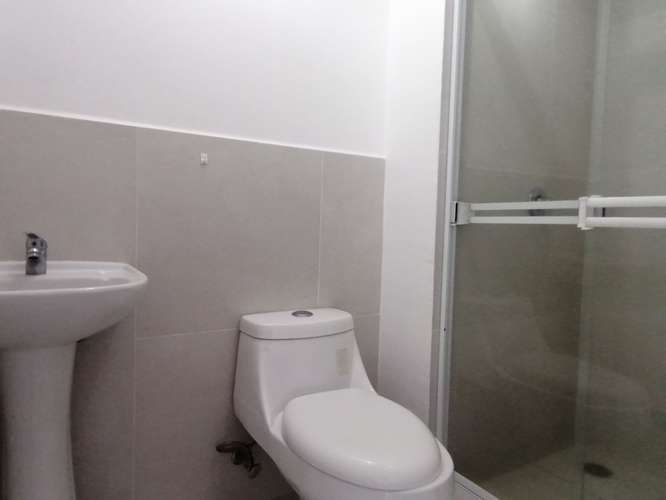 Apartamento en Condominio amobaldo y equipado, 2 dormitorios, 2 baños