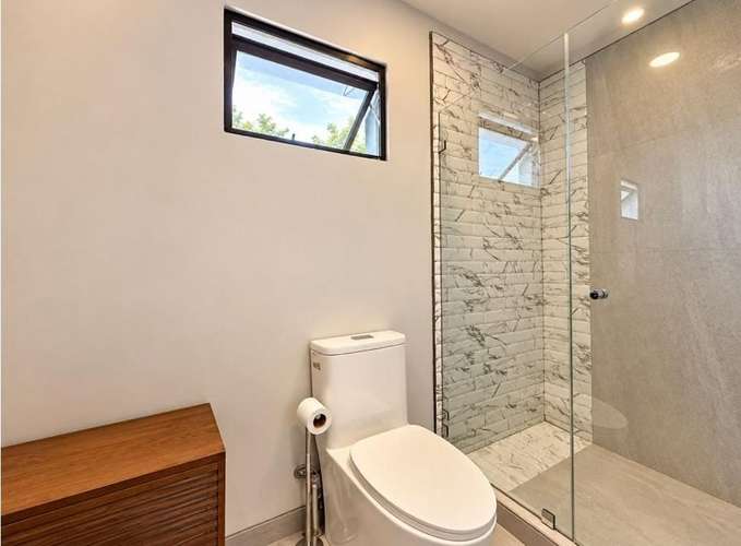 CASA EN VENTA CONTEMPORÁNEA REMODELADA EN VENTA EN EL PRADO, CURRIDABAT/ 3 HABITACIONES / 2.5 BAÑOS / 2 PARQUEOS  - Imagen 16