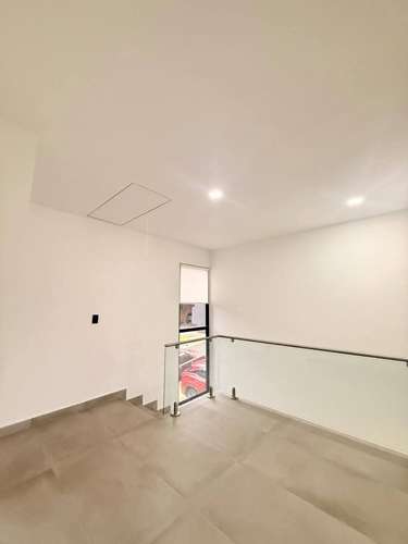 Casa de dos niveles en alquiler en Guachipelín de Escazú: 174 m² y amenidades de resort - Imagen 13