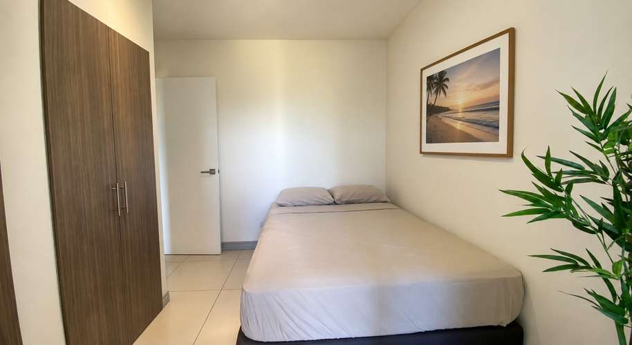 EXCELENTE OFERTA!! SE VENDE apartamento de 3 habitaciones en Loft Cariari,  de 86m2 mas espacio para parqueo para 2 vehí