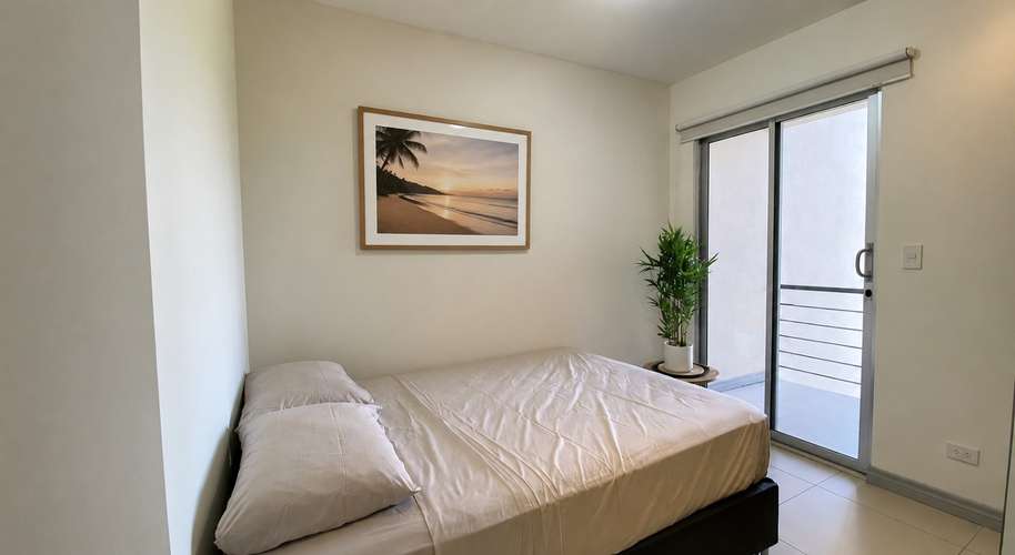 EXCELENTE OFERTA!! SE VENDE apartamento de 3 habitaciones en Loft Cariari,  de 86m2 mas espacio para parqueo para 2 vehí