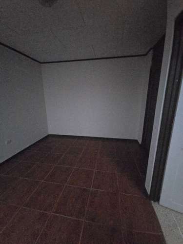 SE ALQUILA CASA GRANDE EN URBANIZACIÓN CARMIOL 650,000 - Imagen 9